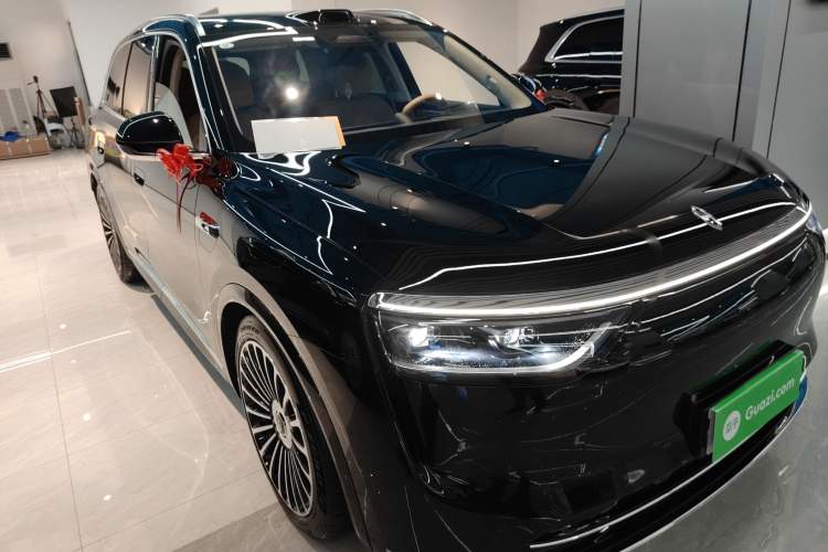 Used Hima AITO M8 2025 Extended-Range Ultra Version 53.4 kWh 6-Seater Edition Exterior 1