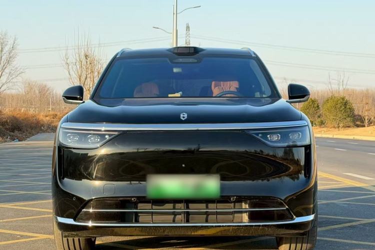 Used Hima AITO M8 2025 Extended-Range Max+ Version 53.4 kWh 6-Seater Edition Exterior 1