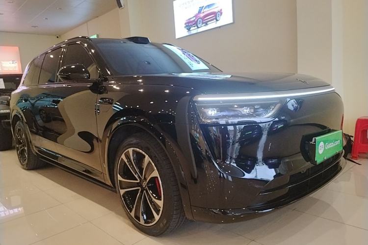 Used Hima AITO M8 2025 Extended-Range Max+ Version 53.4 kWh 6-Seater Edition Exterior 1