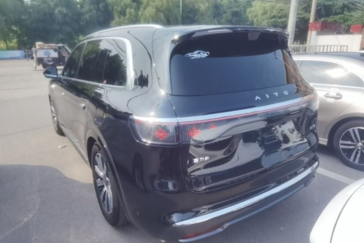 Used Hima AITO M8 2025 Extended-Range Max+ Version 53.4 kWh 5-Seater Edition Exterior 2