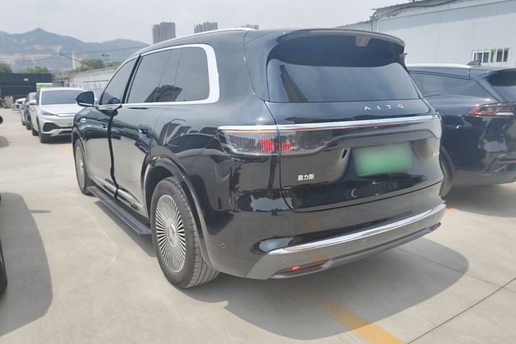Used Hima AITO M8 2025 Extended-Range Max Version 37 kWh 5-Seater Exterior 2