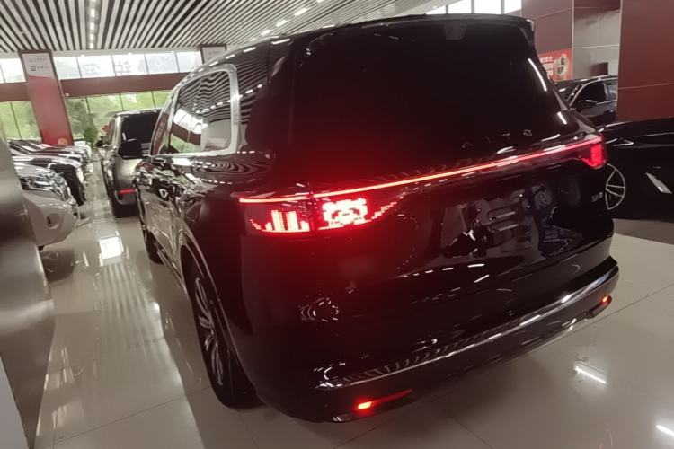 Used Hima AITO M8 2025 Extended-Range Max+ Version 53.4 kWh 5-Seater Edition Exterior 2