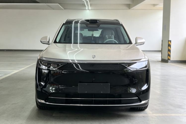 Used Hima AITO M8 2025 Extended-Range Max+ Version 53.4 kWh 5-Seater Edition Exterior 2