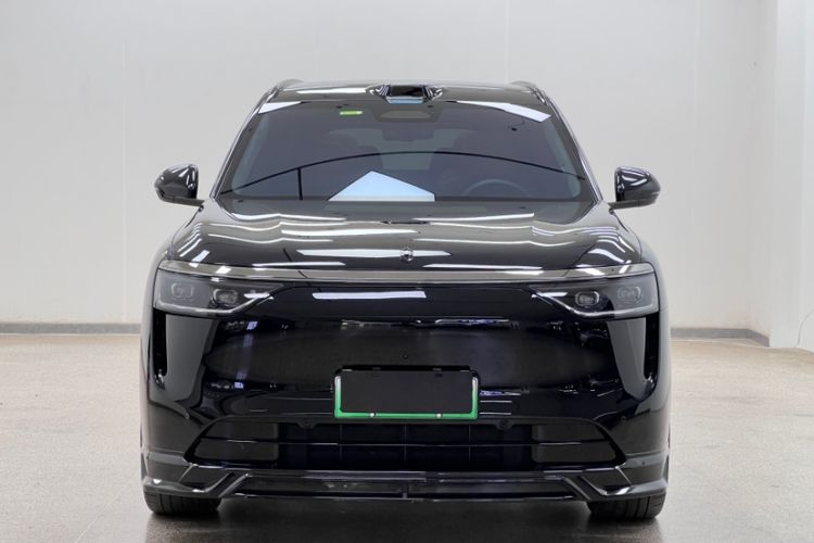 Used Hima AITO M8 2025 Extended-Range Max+ Version 53.4 kWh 6-Seater Edition Exterior 3