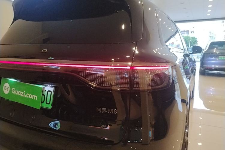 Used Hima AITO M8 2025 Extended-Range Max+ Version 53.4 kWh 6-Seater Edition Exterior 3