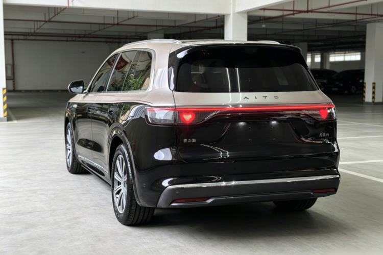 Used Hima AITO M8 2025 Extended-Range Max+ Version 53.4 kWh 5-Seater Edition Exterior 5