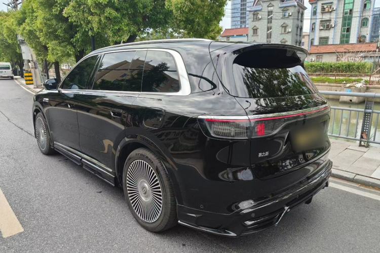 Used Hima AITO M8 2025 Extended-Range Ultra Version 53.4 kWh 6-Seater Edition Exterior 9