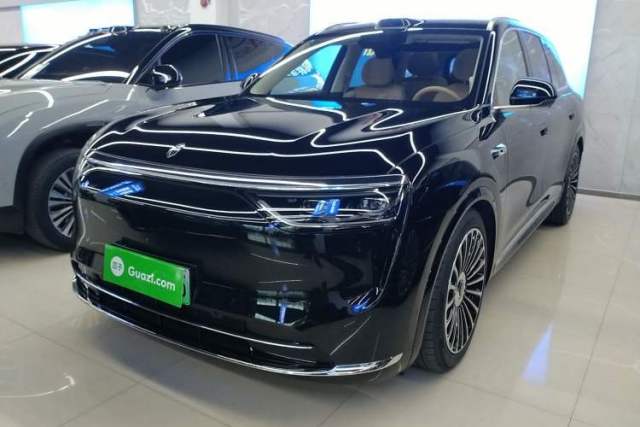 Used Hima AITO M8 2025 Extended-Range Ultra Version 53.4 kWh 6-Seater Edition