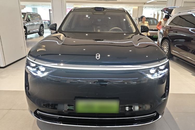 Used Hima AITO M8 2025 Extended-Range Max+ Version 53.4 kWh 5-Seater Edition Front