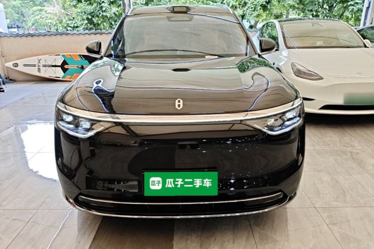 Used Hima AITO M8 2025 Extended-Range Ultra Version 53.4 kWh 6-Seater Edition Front