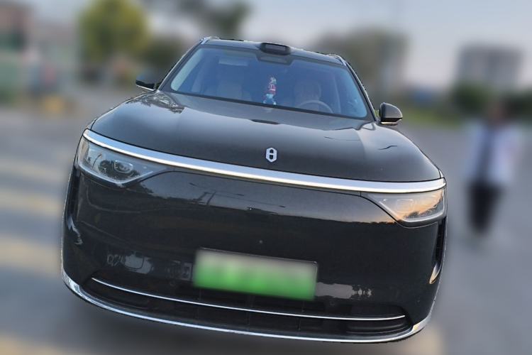 Used Hima AITO M8 2025 Extended-Range Ultra Version 53.4 kWh 6-Seater Edition Front