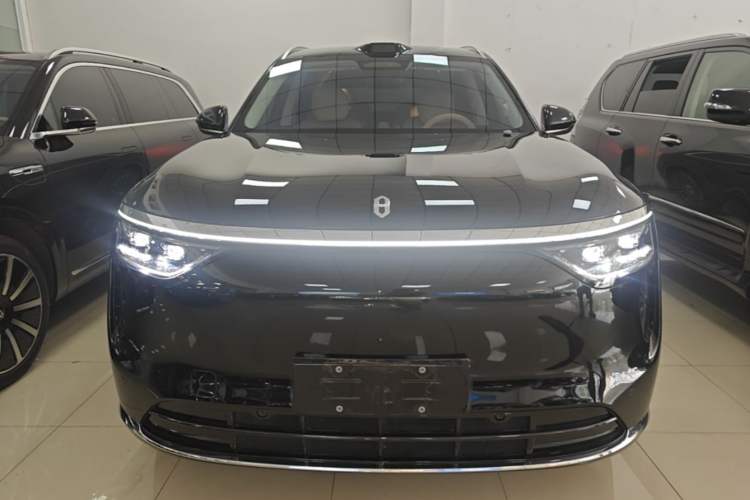 Used Hima AITO M8 2025 Extended-Range Max+ Version 53.4 kWh 6-Seater Edition Front