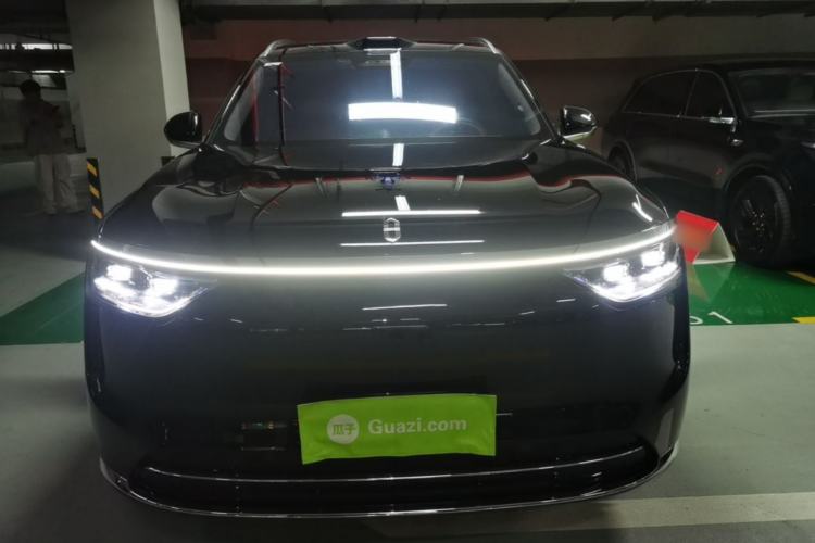 Used Hima AITO M8 2025 Extended-Range Max+ Version 53.4 kWh 6-Seater Edition Front