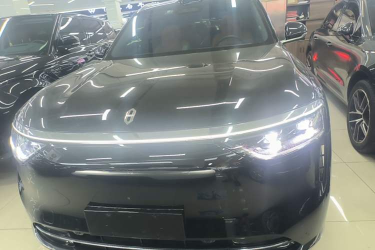 Used Hima AITO M8 2025 Extended-Range Max+ Version 53.4 kWh 6-Seater Edition Front