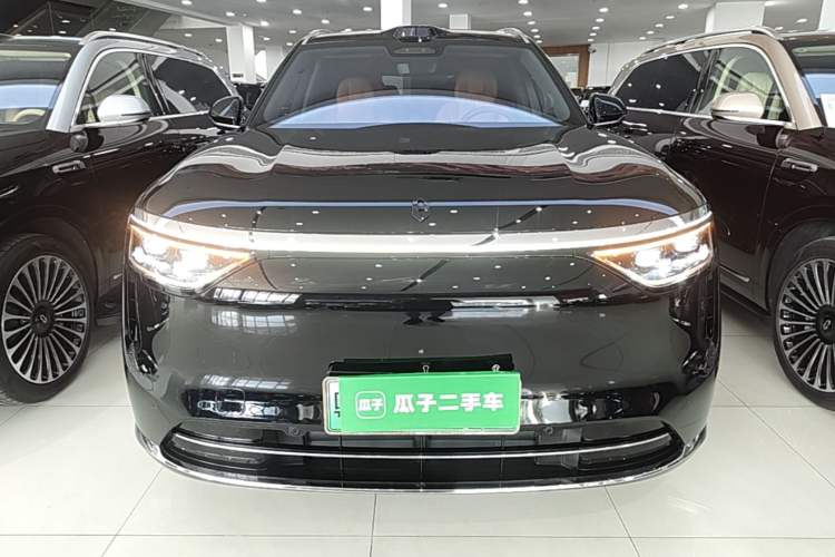 Used Hima AITO M8 2025 Extended-Range Max Version 37 kWh 6-Seater Front