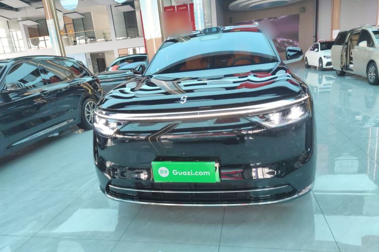 Used Hima AITO M8 2025 Extended-Range Max+ Version 53.4 kWh 5-Seater Edition Front