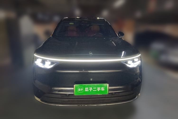 Used Hima AITO M8 2025 Extended-Range Max+ Version 53.4 kWh 6-Seater Edition Front