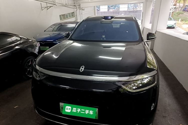 Used Hima AITO M8 2025 Extended-Range Max+ Version 53.4 kWh 6-Seater Edition Front