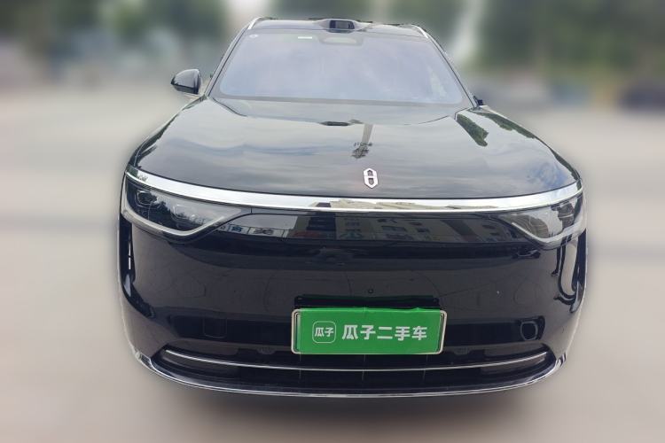 Used Hima AITO M8 2025 Extended-Range Ultra Version 53.4 kWh 6-Seater Edition Front