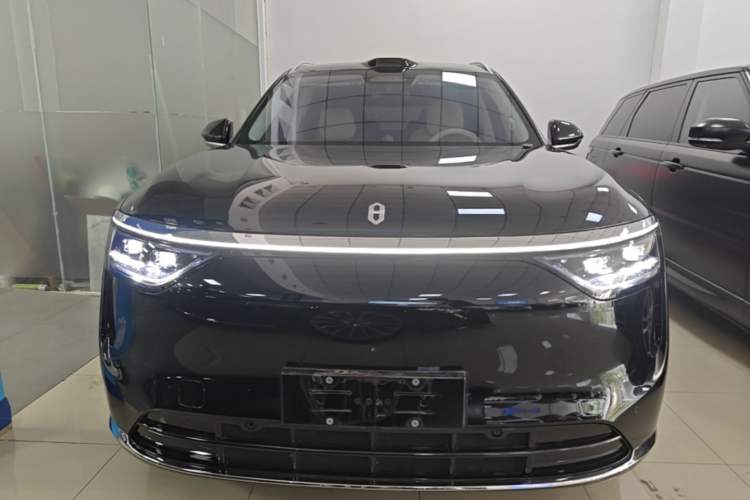 Used Hima AITO M8 2025 Extended-Range Max+ Version 53.4 kWh 6-Seater Edition Front