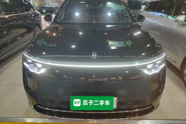 Used Hima AITO M8 2025 Extended-Range Max+ Version 53.4 kWh 6-Seater Edition Front