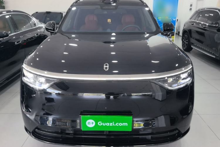Used Hima AITO M8 2025 Extended-Range Ultra Version 53.4 kWh 5-Seater Edition Front