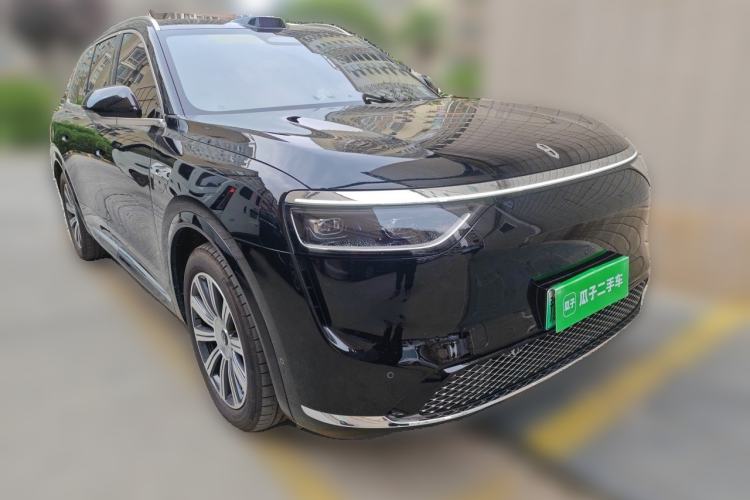 Used Hima AITO M8 2025 Model, Pure Electric Max+ Five-Seat All-Wheel-Drive Version Front Right 45 Deg