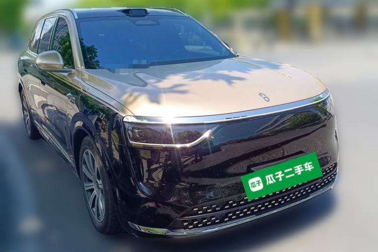 Used Hima AITO M8 2025 Extended-Range Max+ Version 53.4 kWh 6-Seater Edition Front Right 45 Deg
