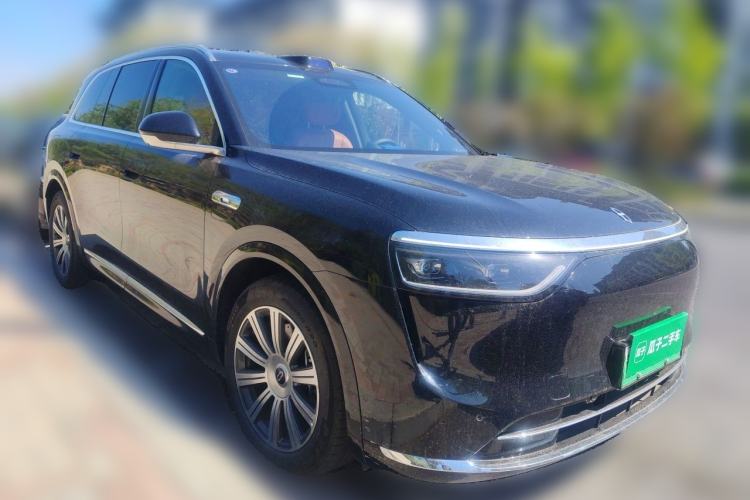Used Hima AITO M8 2025 Extended-Range Max Version 37 kWh 5-Seater Front Right 45 Deg