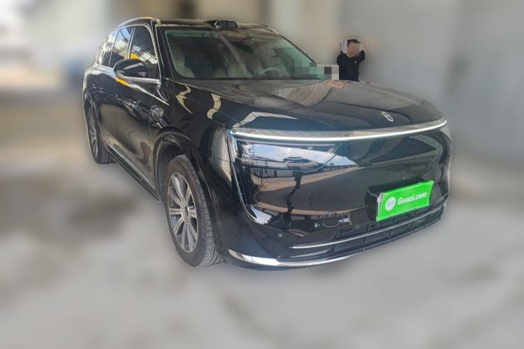 Used Hima AITO M8 2025 Extended-Range Max+ Version 53.4 kWh 6-Seater Edition Front Right 45 Deg