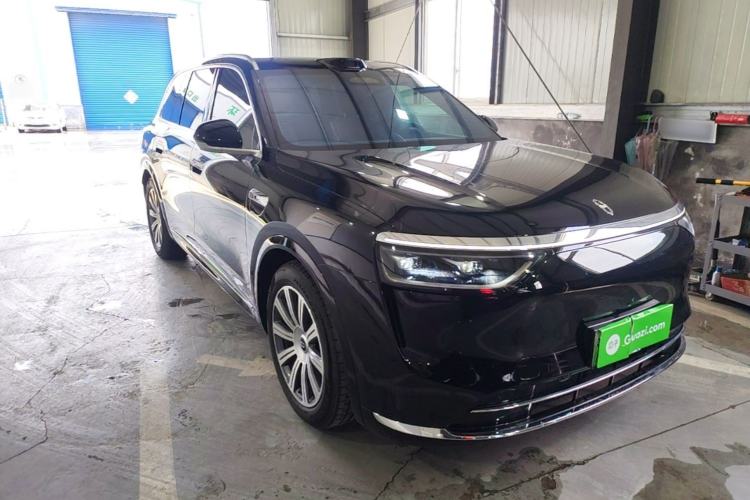 Used Hima AITO M8 2025 Extended-Range Max+ Version 53.4 kWh 5-Seater Edition Front Right 45 Deg