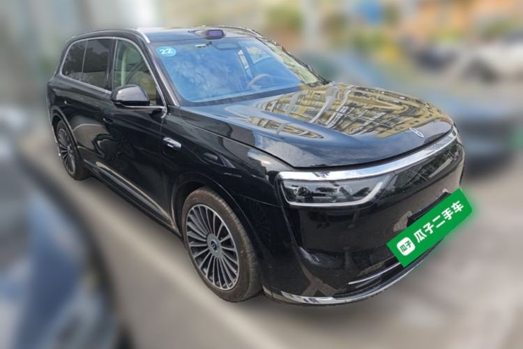 Used Hima AITO M8 2025 Extended-Range Ultra Version 53.4 kWh 6-Seater Edition Front Right 45 Deg