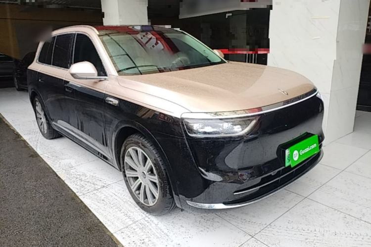 Used Hima AITO M8 2025 Extended-Range Max+ Version 53.4 kWh 5-Seater Edition Front Right 45 Deg