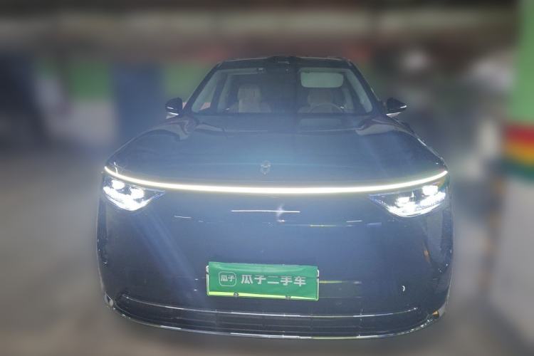 Used Hima AITO M8 2025 Extended-Range Max+ Version 53.4 kWh 6-Seater Edition Front