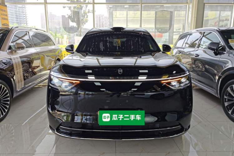 Used Hima AITO M8 2025 Extended-Range Max+ Version 53.4 kWh 6-Seater Edition Front