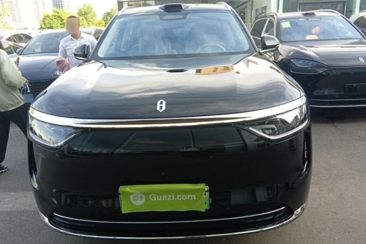 Used Hima AITO M8 2025 Extended-Range Ultra Version 53.4 kWh 6-Seater Edition Front