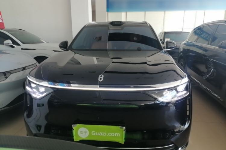 Used Hima AITO M8 2025 Extended-Range Max+ Version 53.4 kWh 5-Seater Edition Front