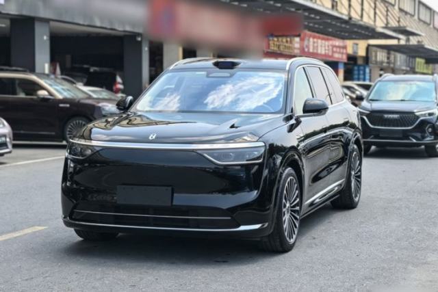 Used Hima AITO M8 2025 Extended-Range Max+ Version 53.4 kWh 6-Seater Edition
