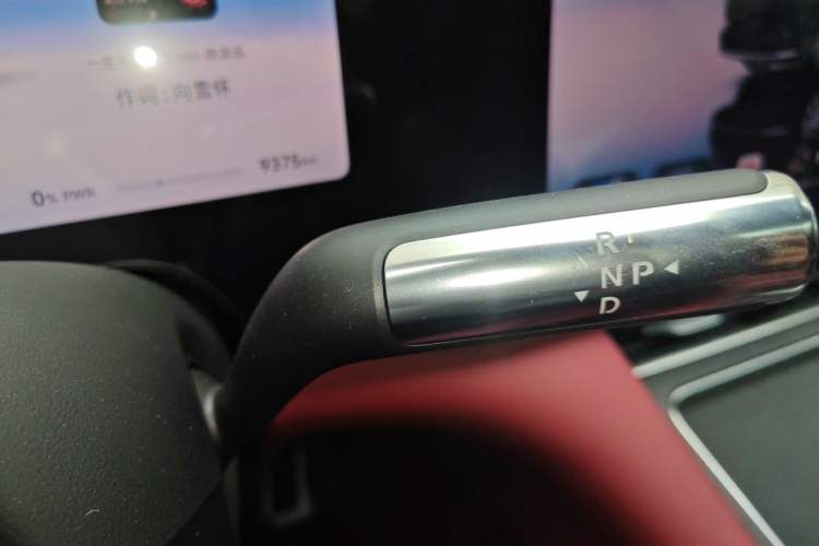 Used Hima AITO M8 2025 Model, Pure Electric Max+ Five-Seat All-Wheel-Drive Version Gear Lever