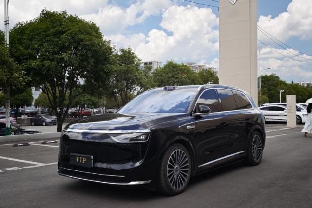 Used Hima AITO M8 2025 Extended-Range Ultra Version 53.4 kWh 6-Seater Edition