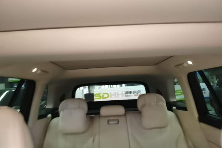 Used Hima AITO M8 2025 Model Pure Electric Max+ Five-Seat Long-Range Version Headliner