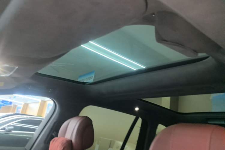Used Hima AITO M8 2025 Extended-Range Ultra Version 53.4 kWh 5-Seater Edition Headliner