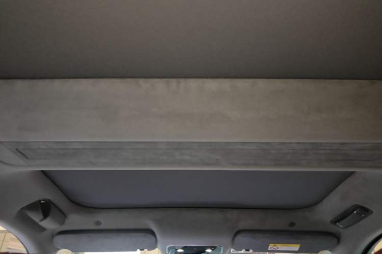 Used Hima AITO M8 2025 Extended-Range Ultra Version 53.4 kWh 5-Seater Edition Headliner