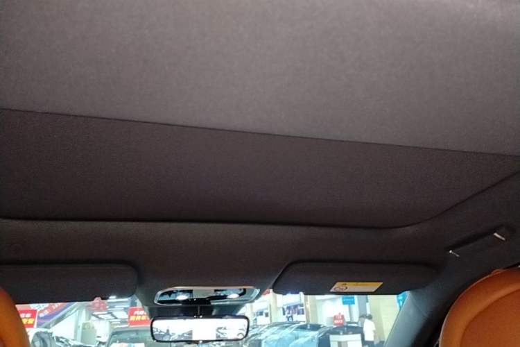 Used Hima AITO M8 2025 Extended-Range Max+ Version 53.4 kWh 6-Seater Edition Headliner