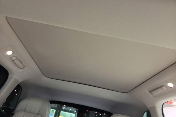 Used Hima AITO M8 2025 Extended-Range Max+ Version 53.4 kWh 5-Seater Edition Headliner