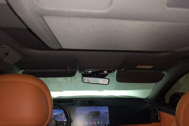 Used Hima AITO M8 2025 Extended-Range Max+ Version 53.4 kWh 6-Seater Edition Headliner