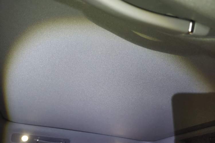 Used Hima AITO M8 2025 Extended-Range Max+ Version 53.4 kWh 6-Seater Edition Headliner