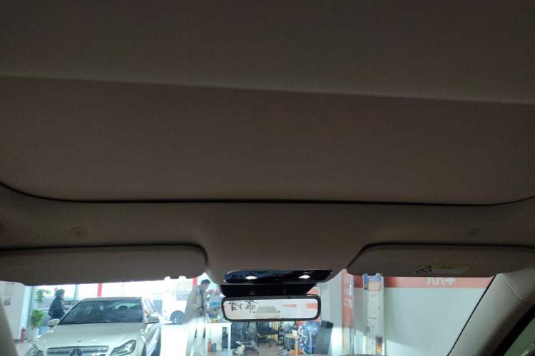 Used Hima AITO M8 2025 Model Pure Electric Max+ Five-Seat Long-Range Version Headliner