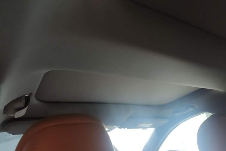 Used Hima AITO M8 2025 Model Range-Extended Max Version 53.4kWh Six-Seater (896-line LiDAR) Headliner