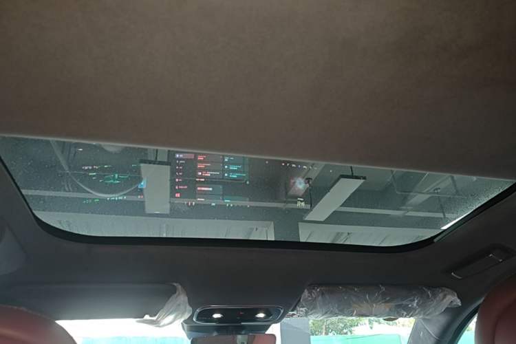 Used Hima AITO M8 2025 Extended-Range Max Version 37 kWh 5-Seater Headliner